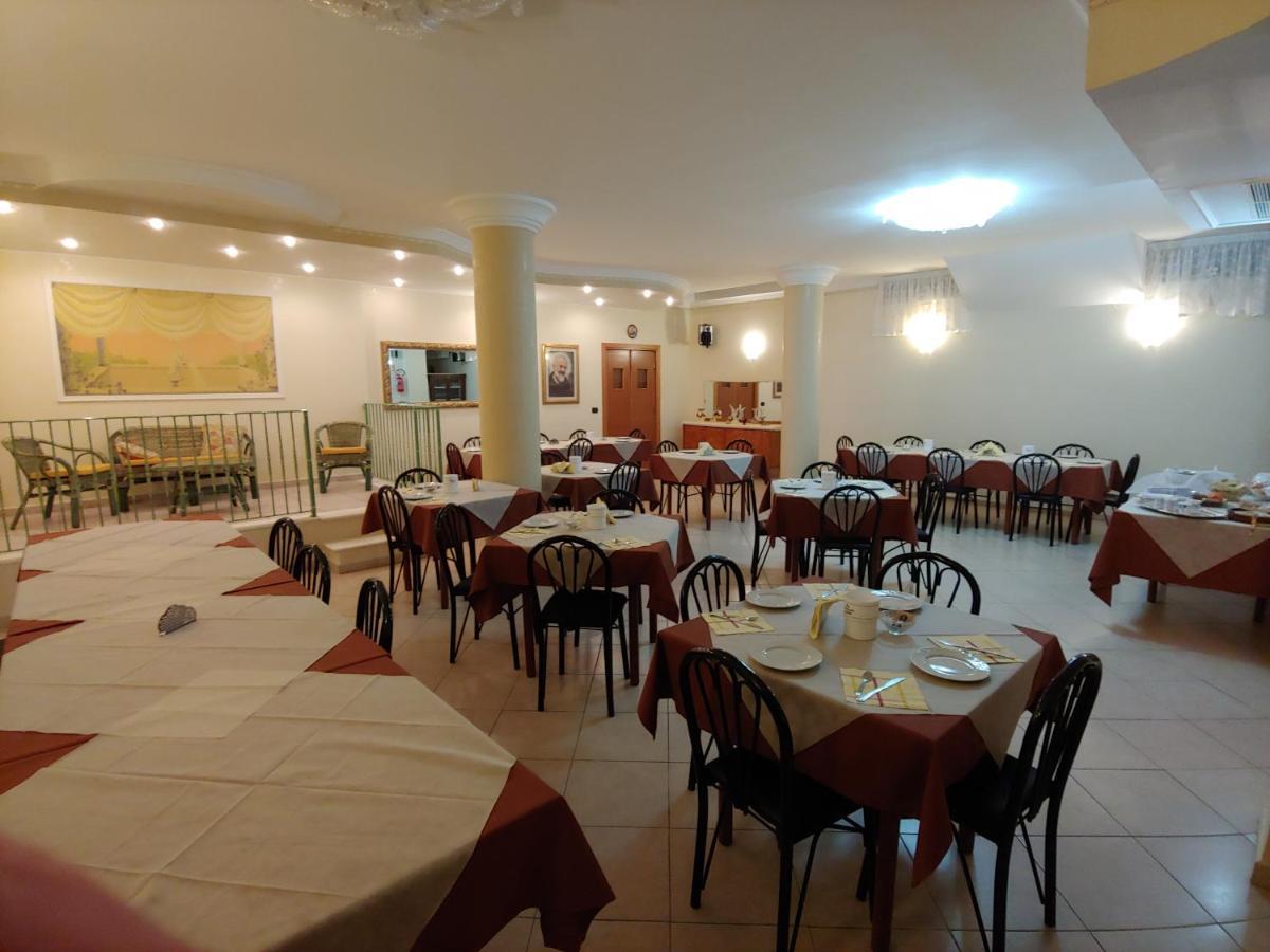 Hotel Carriera San Giovanni Rotondo Dış mekan fotoğraf